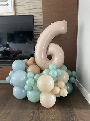 Freestanding Organic Balloon Tower Combo - Ottawa Local Service